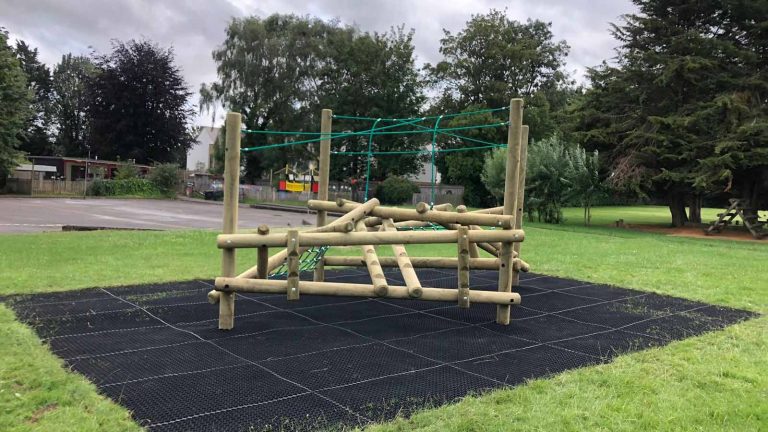Outdoor Play Fitness Area – Oxfordshire