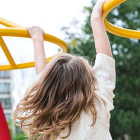 Outdoor Play & Learning