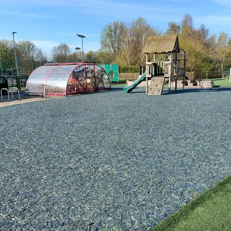 Rubber Mulch Installation