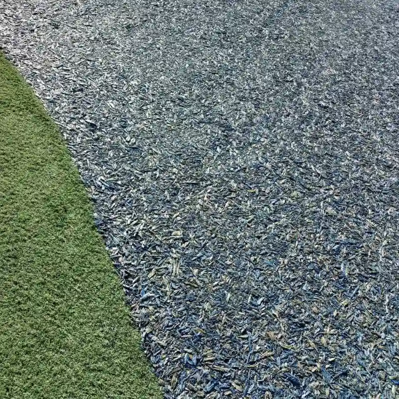 Image 3 Rubber Mulch