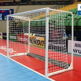 FIFA-Certified competition futsal goal | Aluminium with counterweights | Mobile & foldable