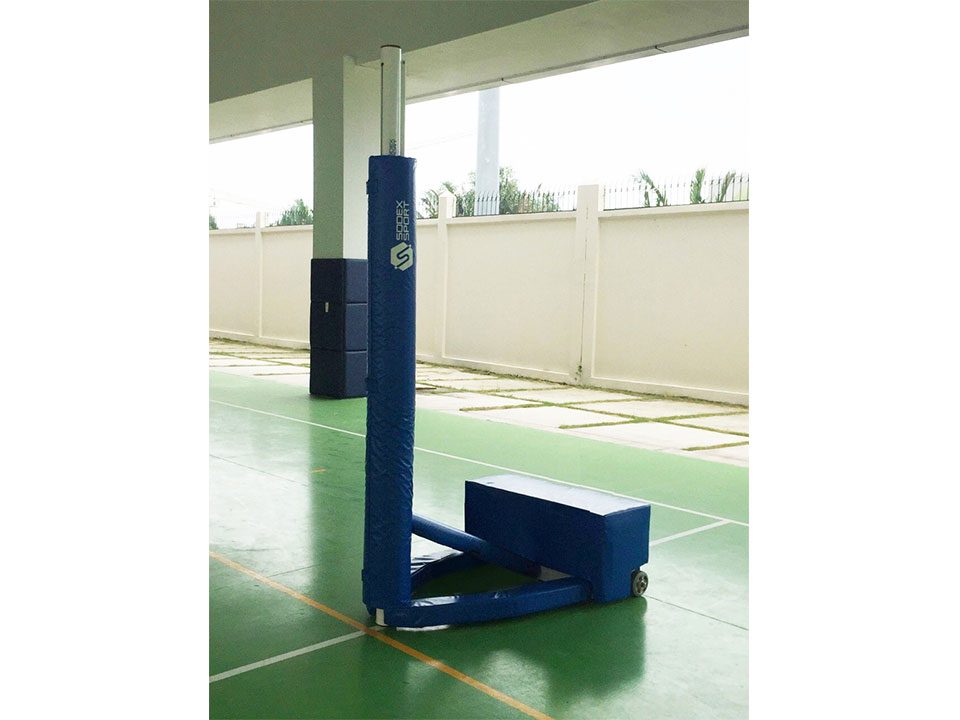 Galvanised steel mobile volleyball posts - Image 3