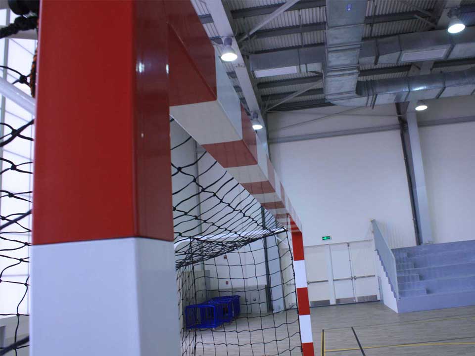 Mobile handball goal. Galvanised steel front frame - Image 3