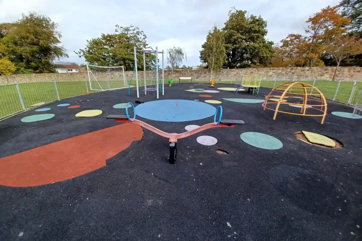 Play park with split surfacing